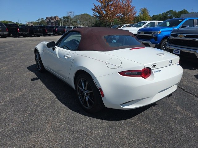 2018 Mazda MX-5 Miata Miata Grand Touring photo 3