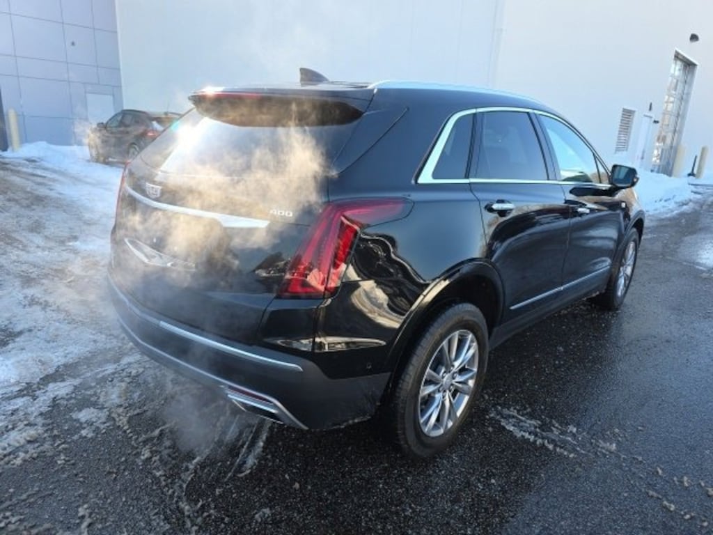Used 2022 CADILLAC XT5 Premium Luxury SUV