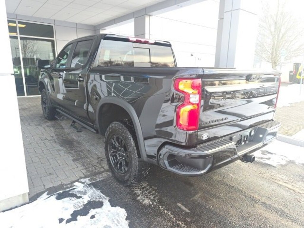 Used 2024 Chevrolet Silverado 1500 ZR2 Truck
