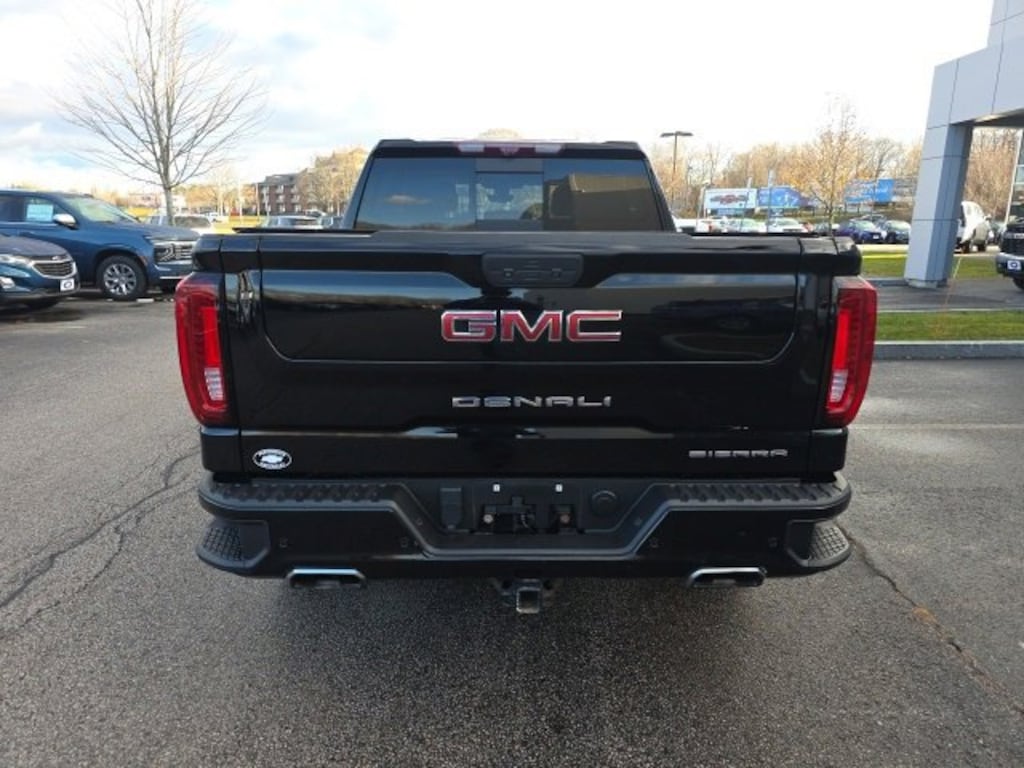 Used 2022 GMC Sierra 1500 Limited Denali Truck