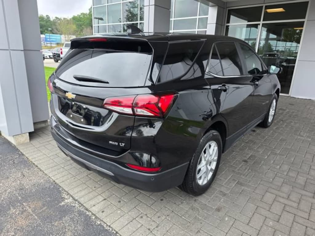 Used 2024 Chevrolet Equinox LT SUV