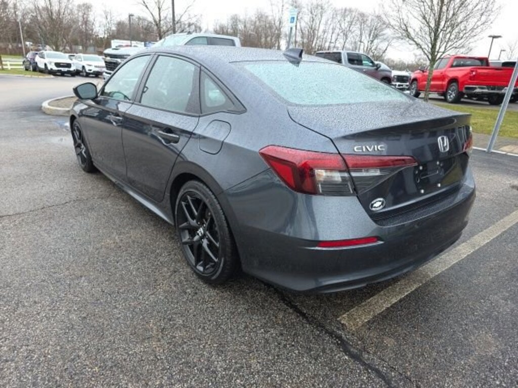 Used 2025 Honda Civic Sport