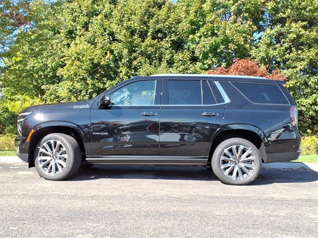 2026 Chevrolet Tahoe High Country photo 2