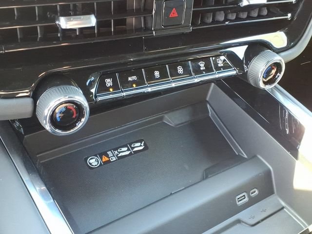 2026 Chevrolet Tahoe LT - Photo 22