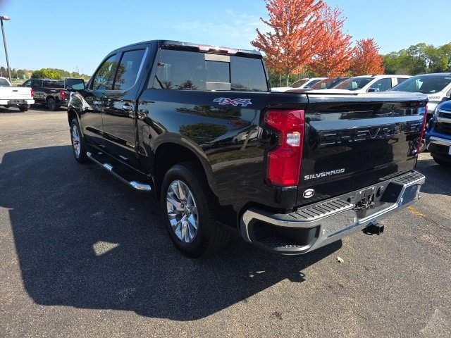 2022 Chevrolet Silverado 1500 LTZ photo 3