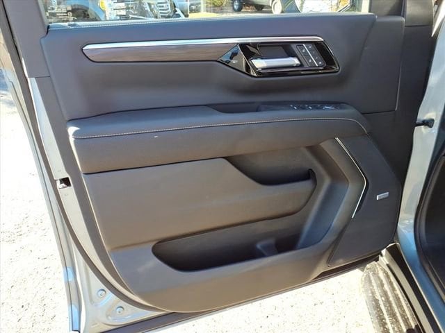 2026 Chevrolet Tahoe Premier - Photo 20