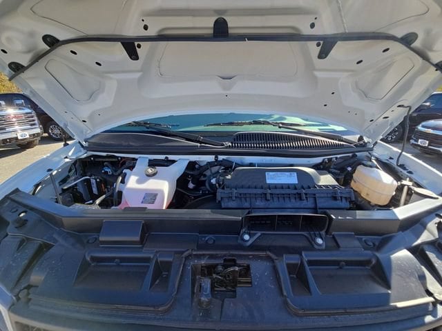 2025 Chevrolet Express Cargo Work Van - Photo 29