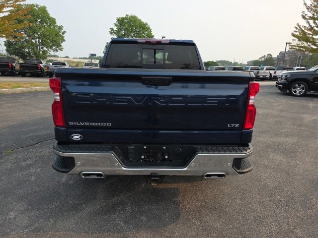 2022 Chevrolet Silverado 1500 LTZ photo 4