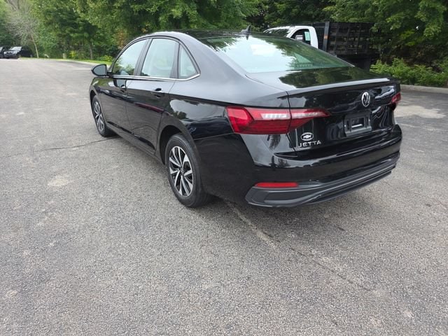3VW5M7BU8RM071442