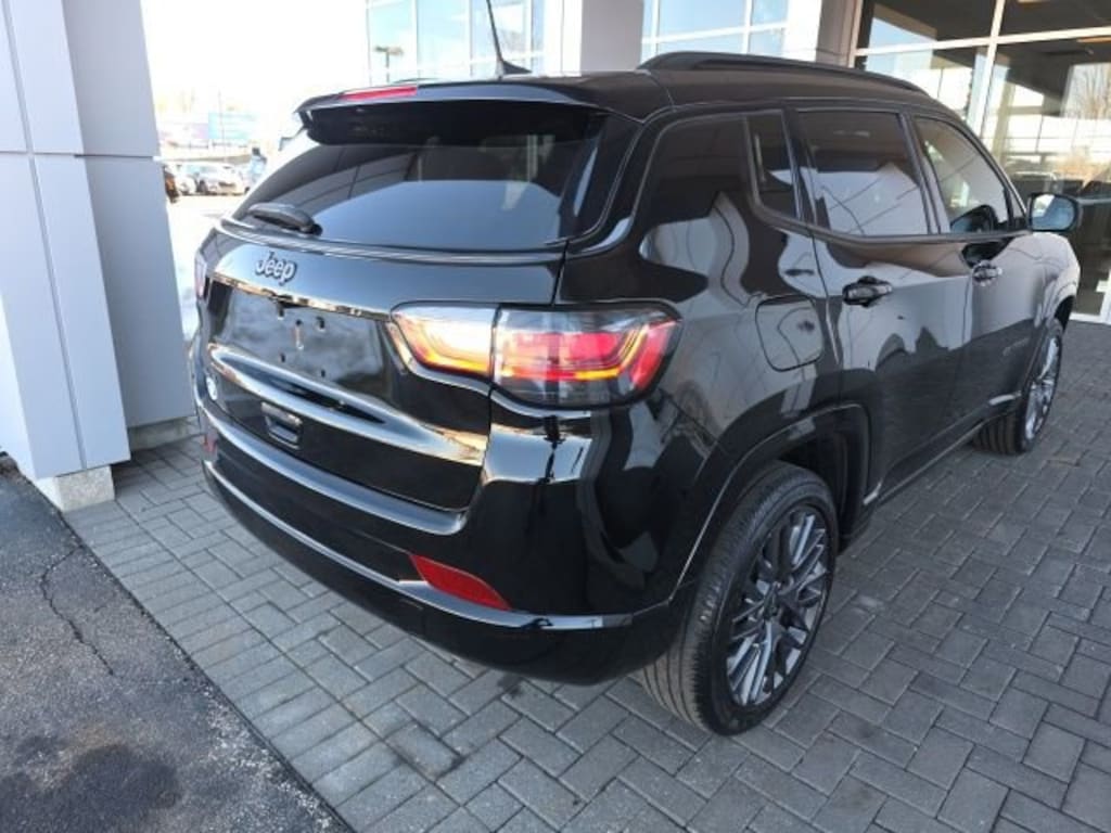 Used 2022 Jeep Compass High Altitude 4x4 SUV