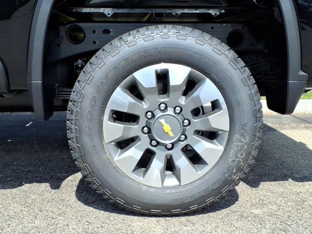 2026 Chevrolet Silverado 2500 HD LT - Photo 9
