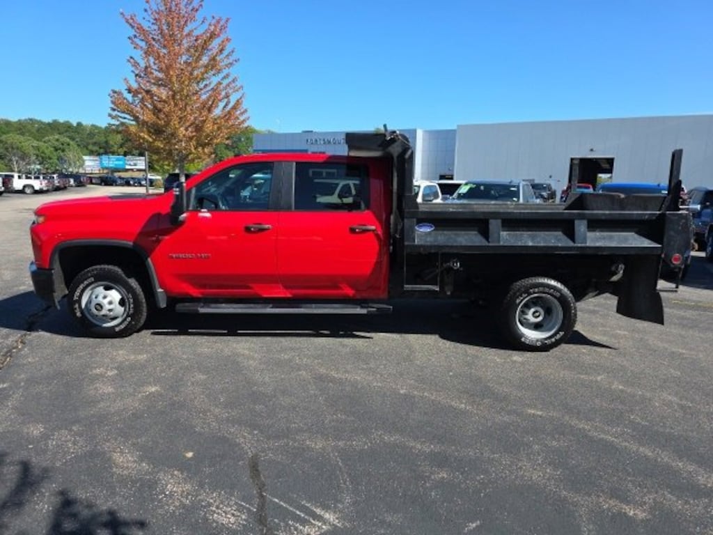 Used 2022 Chevrolet Silverado 3500HD Chassis Work Truck Chassis Cab Truck