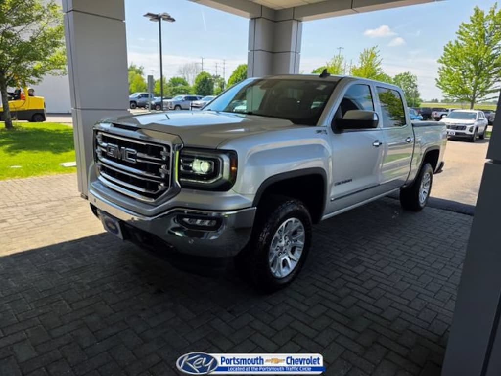 Used 2018 GMC Sierra 1500 SLT Truck