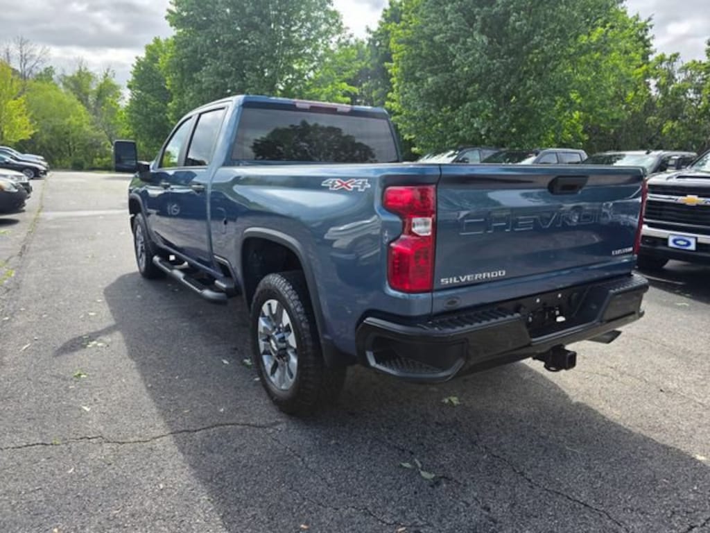 Used 2026 Chevrolet Silverado 2500 HD Custom Truck