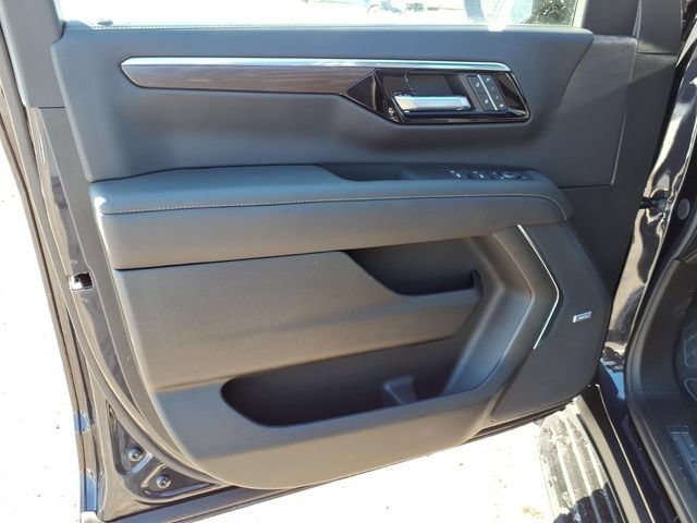2026 Chevrolet Tahoe LT - Photo 18
