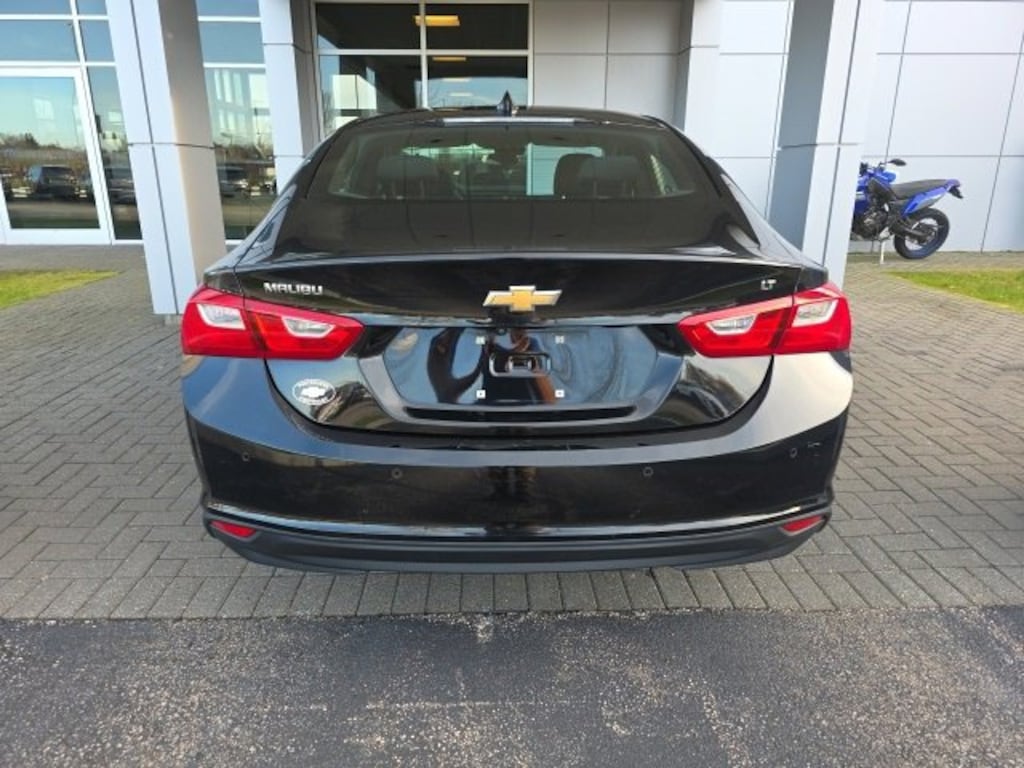 Used 2023 Chevrolet Malibu LT Car