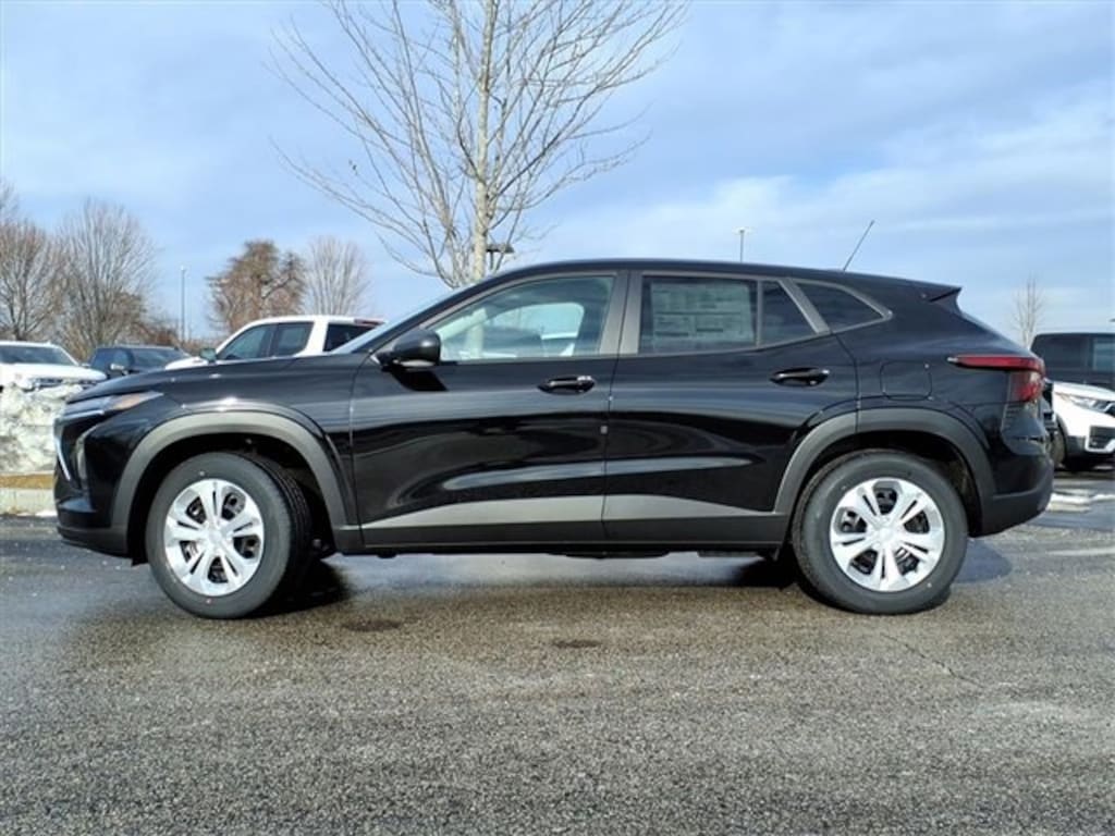 New 2026 Chevrolet Trax LS SUV