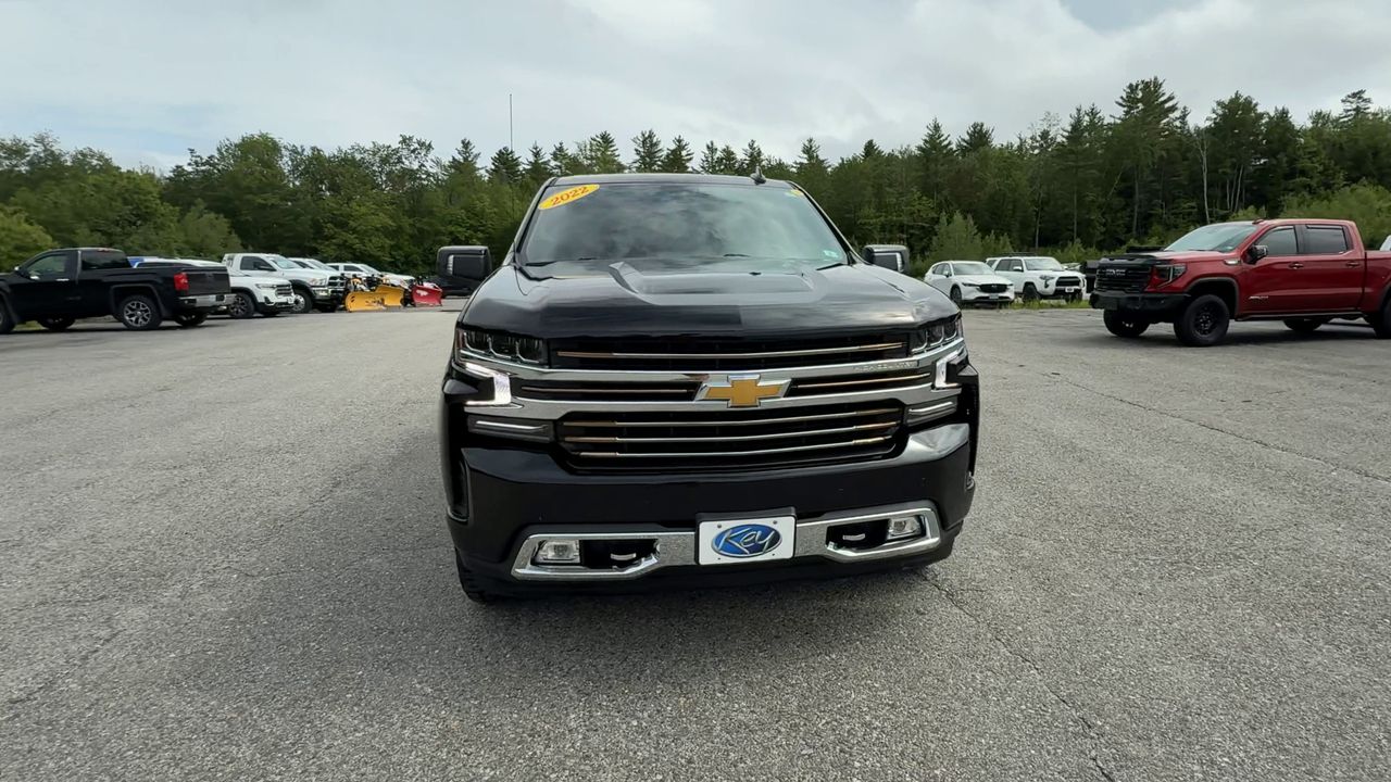2022 Chevrolet Silverado 1500 High Country photo 3