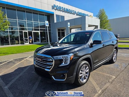 2024 GMC Terrain SLT SUV