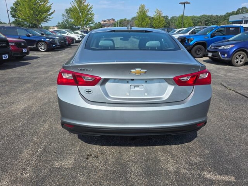 Used 2023 Chevrolet Malibu LT Car