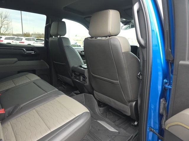 2022 Chevrolet Silverado 1500 ZR2 - Photo 15
