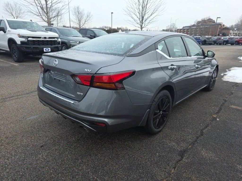 Used 2020 Nissan Altima 2.5 SV