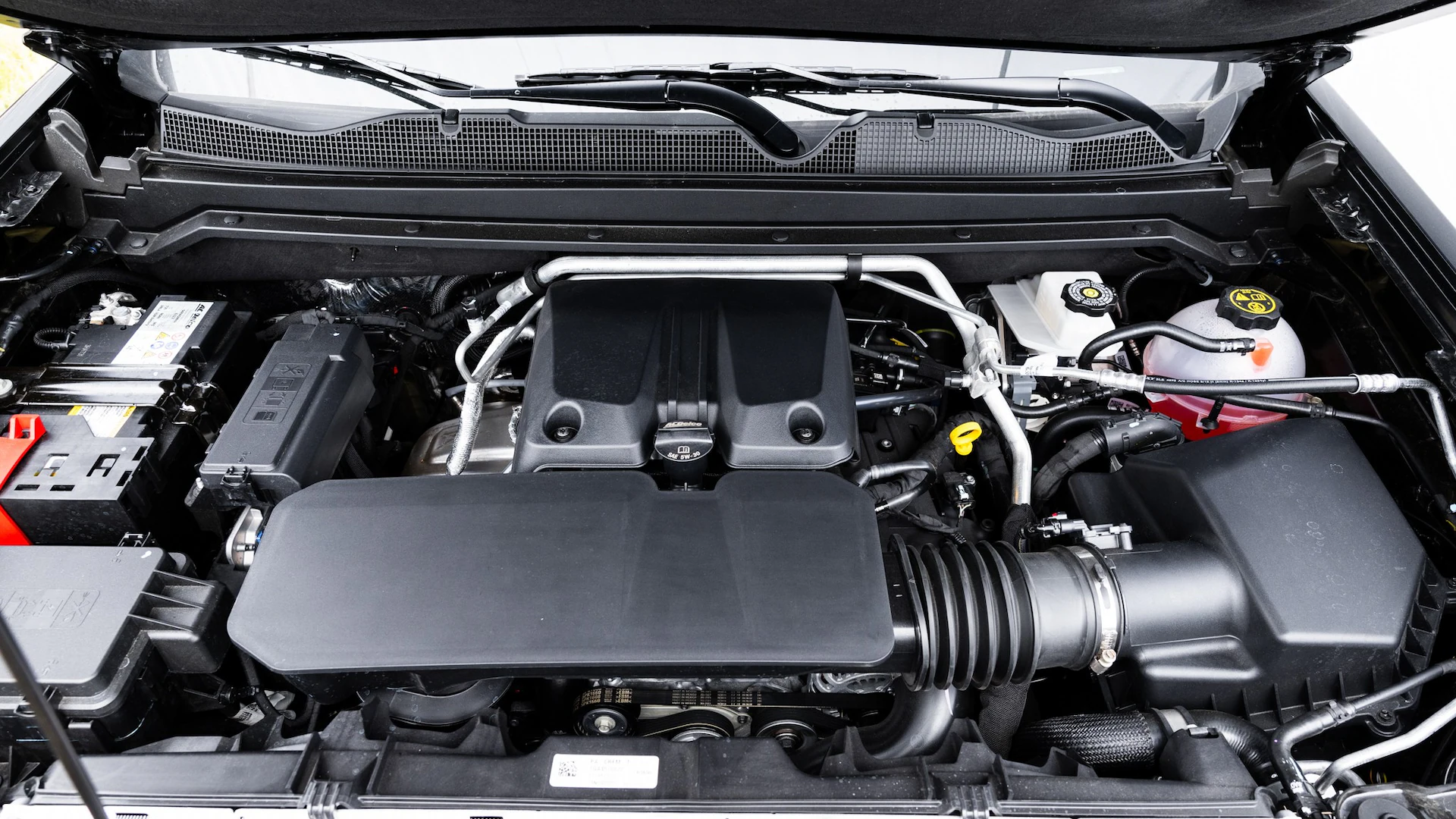 017-2024-chevrolet-colorado-lt.webp