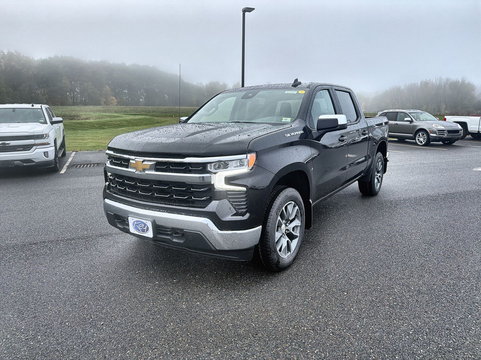2026 Chevrolet Silverado 1500 LT - Photo 9