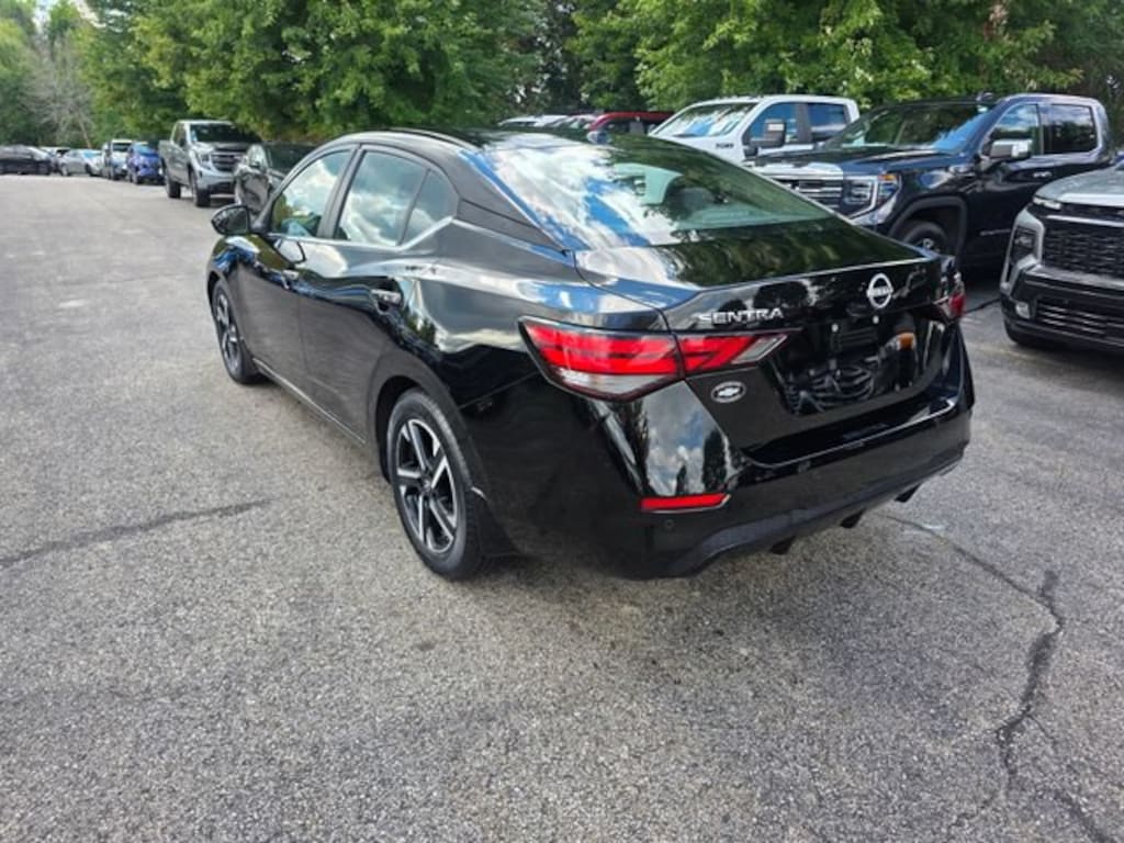 Used 2024 Nissan Sentra SV