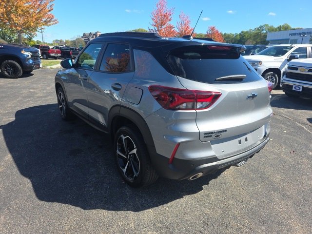 2023 Chevrolet Trailblazer RS photo 2