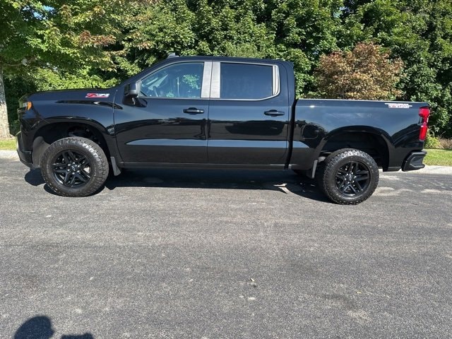 Used 2021 Chevrolet Silverado 1500 LT Trail Boss with VIN 1GCPYFED2MZ424335 for sale in Portsmouth, NH