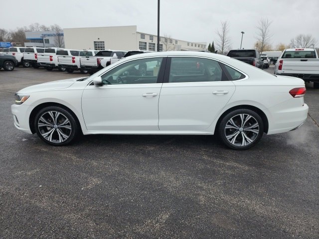 Used 2021 Volkswagen Passat SE with VIN 1VWSA7A37MC009948 for sale in Portsmouth, NH