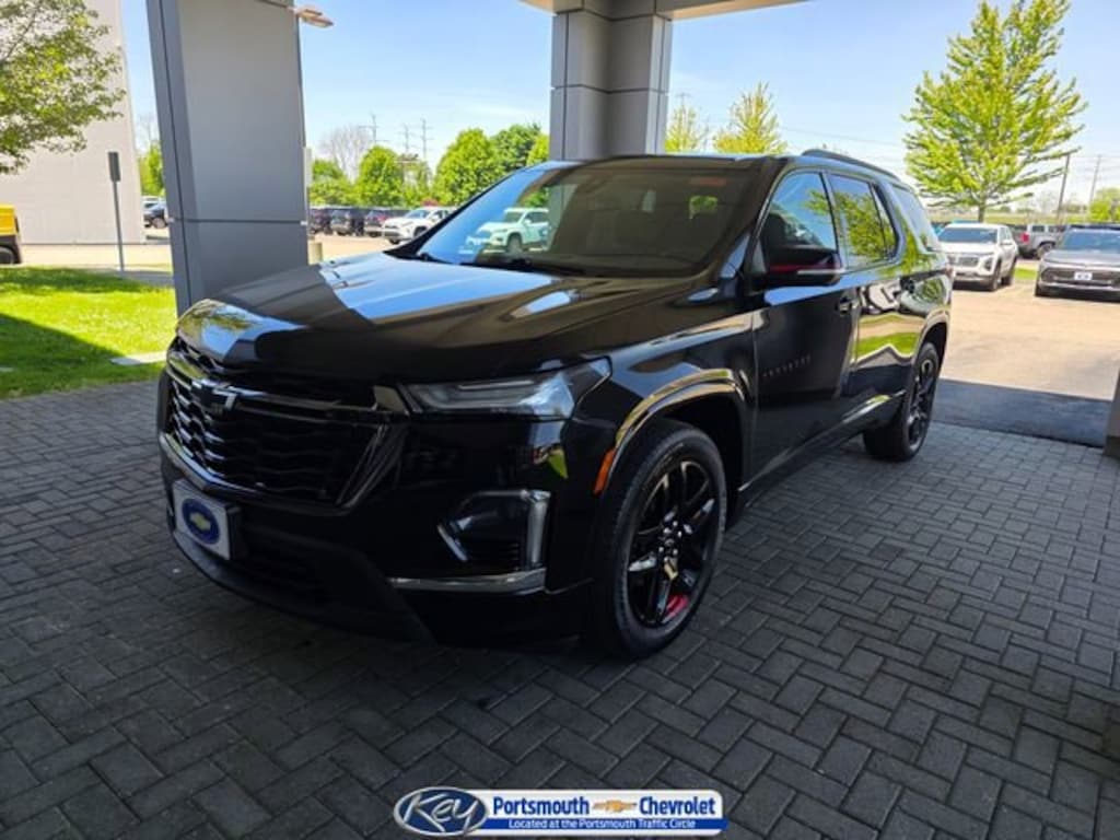 Used 2023 Chevrolet Traverse Premier SUV