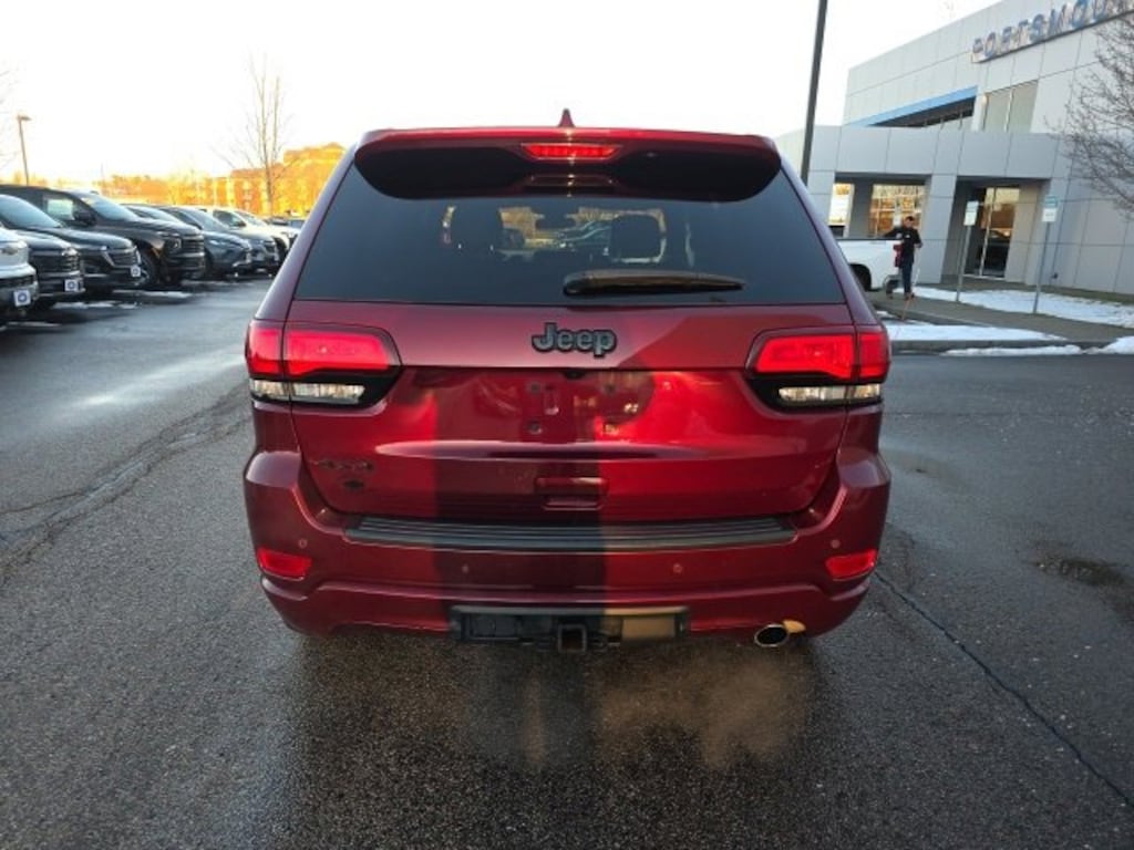Used 2021 Jeep Grand Cherokee Laredo X 4x4 SUV