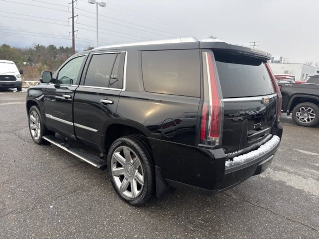 Used 2019 CADILLAC Escalade Premium Luxury SUV