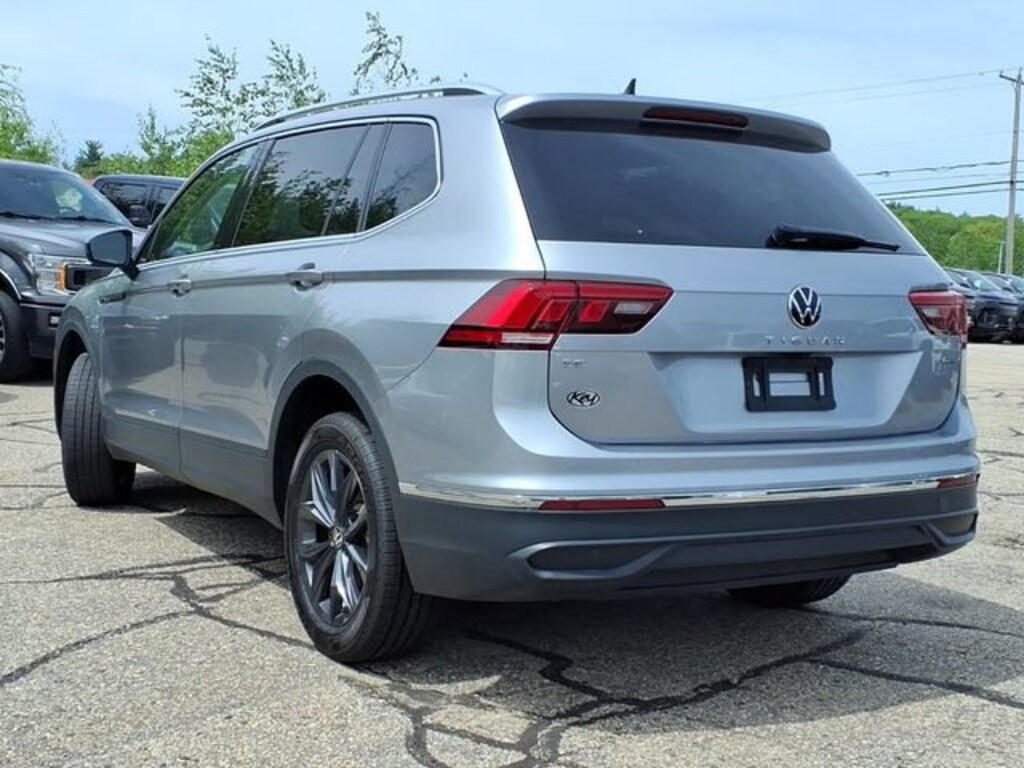 Used 2024 Volkswagen Tiguan 2.0T SE SUV
