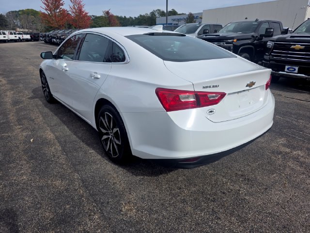Used 2018 Chevrolet Malibu 1LT with VIN 1G1ZD5ST6JF284063 for sale in Portsmouth, NH