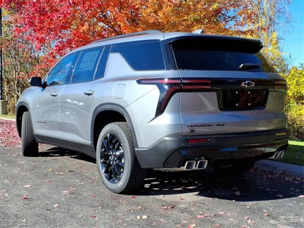 New 2026 Chevrolet Traverse LT SUV