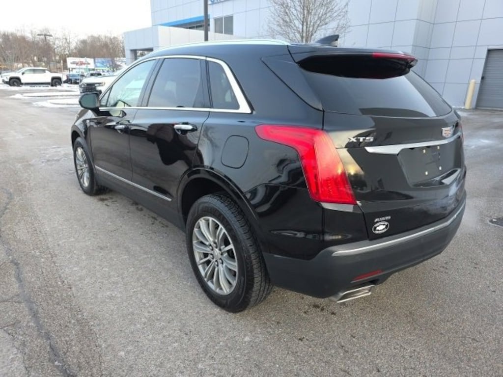 Used 2019 CADILLAC XT5 Luxury AWD SUV