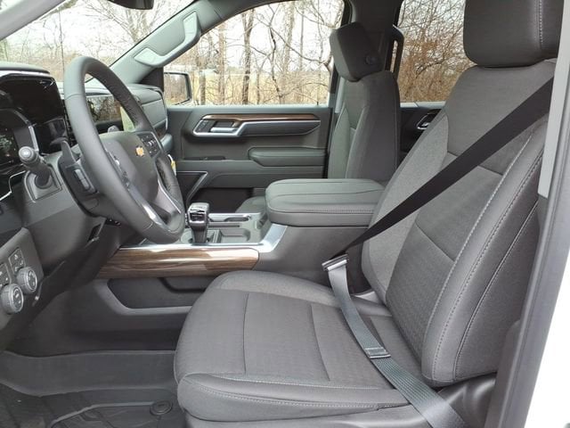 2026 Chevrolet Silverado 1500 LT - Photo 10