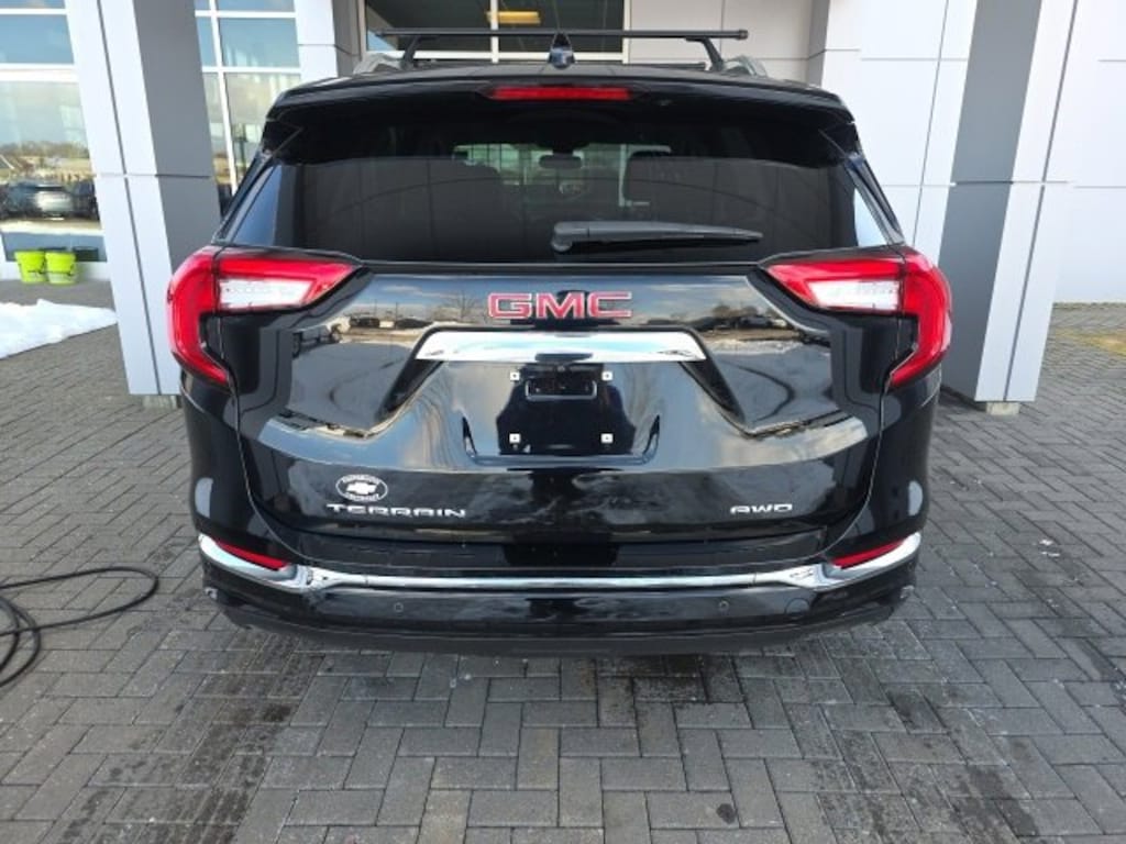 Used 2022 GMC Terrain Denali SUV