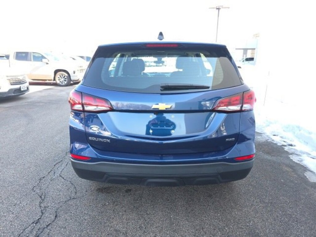 Used 2022 Chevrolet Equinox LS SUV