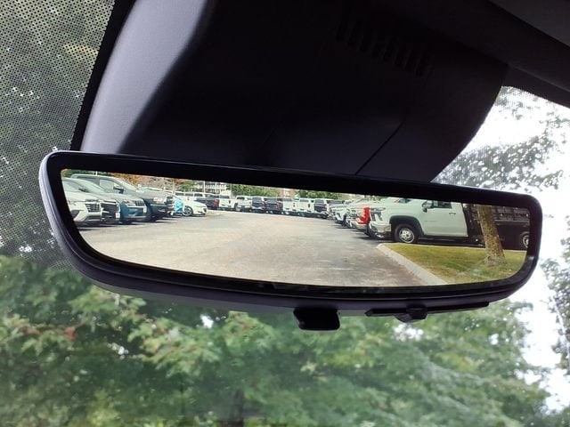 2026 Chevrolet Suburban Premier - Photo 24