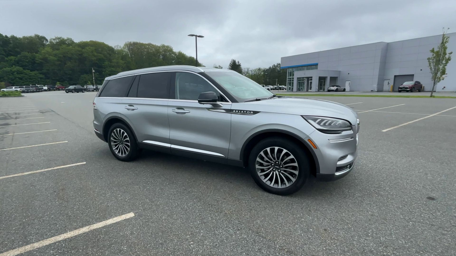 2023 Lincoln Aviator Reserve photo 2