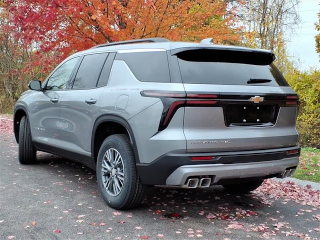 New 2026 Chevrolet Traverse LT SUV