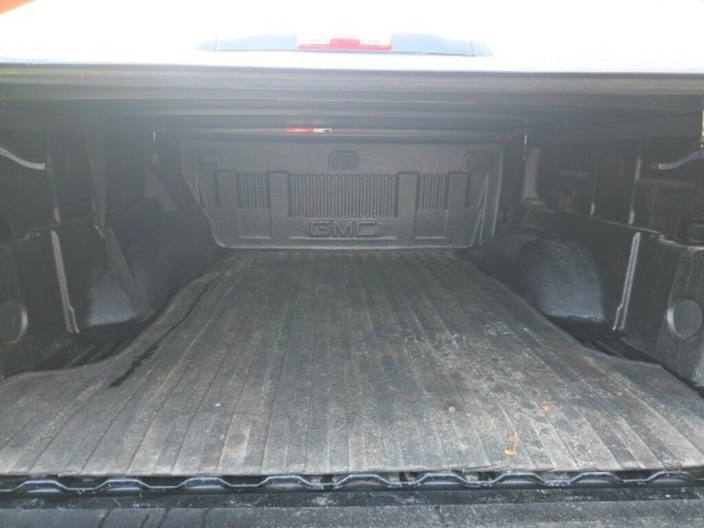 Used 2015 GMC Canyon 4WD SLT Truck