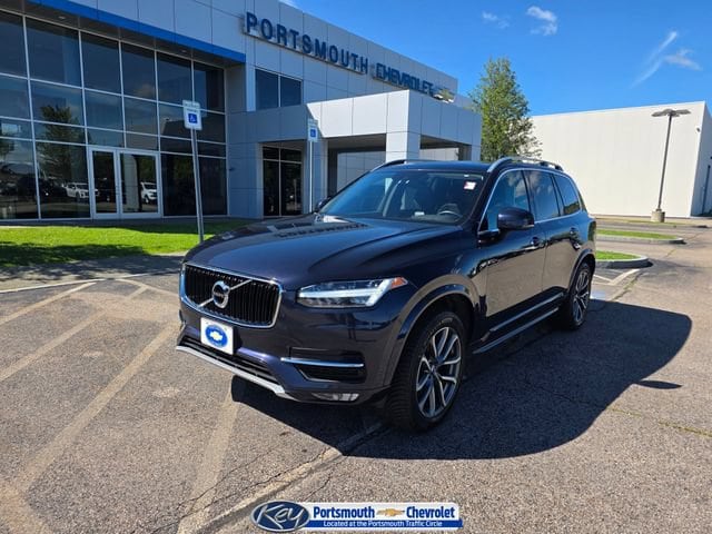 2019 Volvo XC90 T6 Momentum AWD's photo