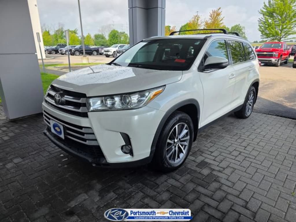 Used 2019 Toyota Highlander XLE SUV