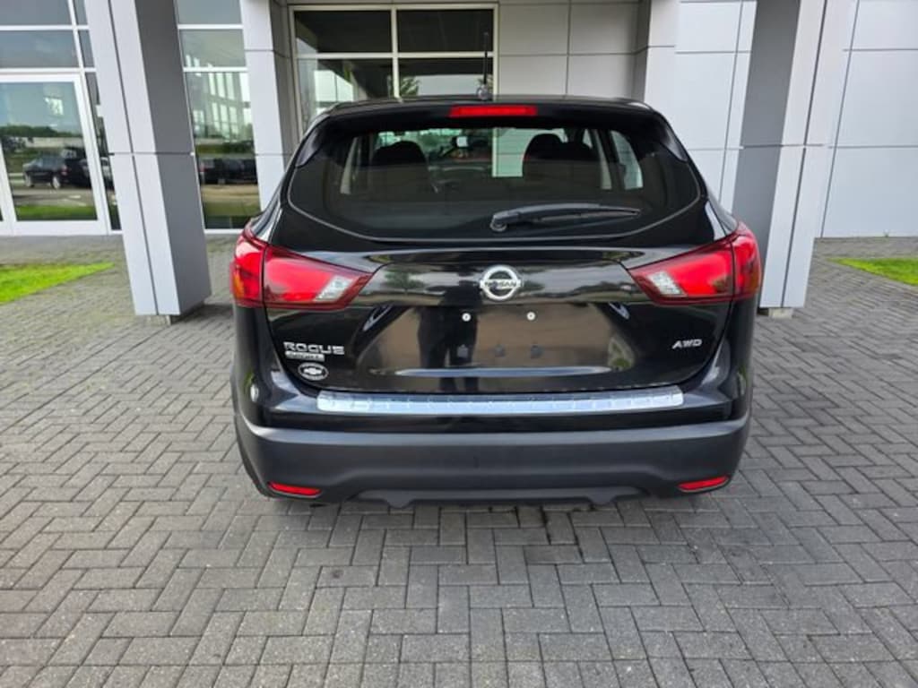 Used 2019 Nissan Rogue Sport S SUV
