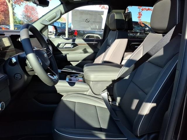 2026 Chevrolet Tahoe Premier - Photo 8